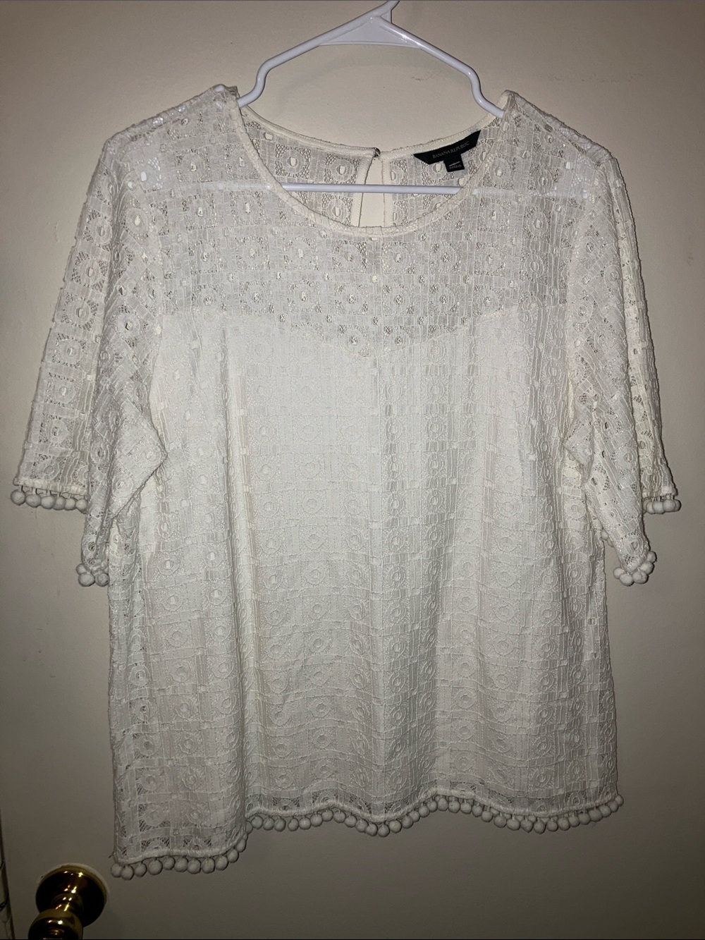 Banana Republic White & Cream Lace Pom-Pom Trim Blouse Large
